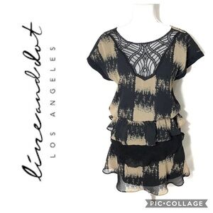 Line & Dot Ruffled Dress Small Women’s Short Sleeve Cream Black
